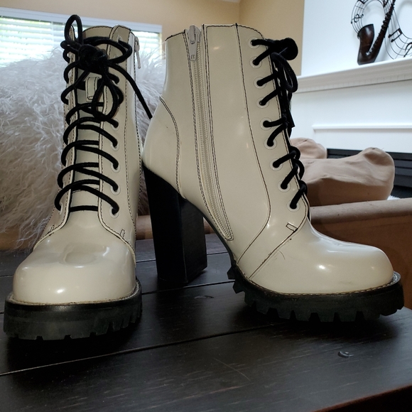 Combat boots...B2 from Browns - Picture 7 of 10